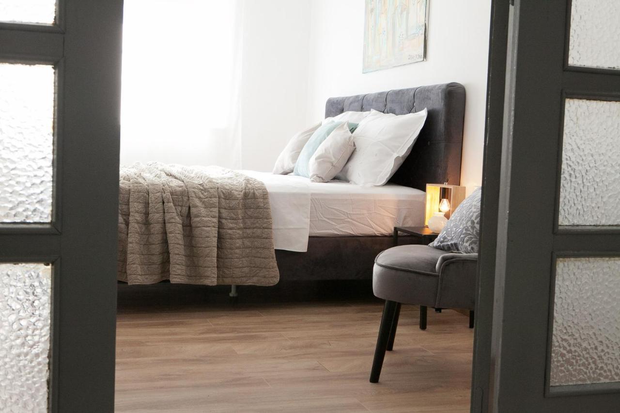 Apartment Mila ザダル エクステリア 写真
